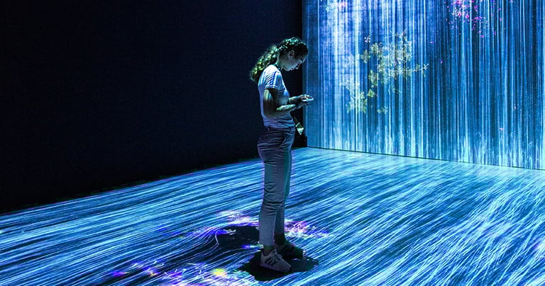 Technology103_885x466