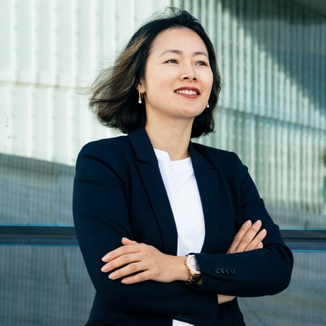 Jessie Mingjing Lee Karthum